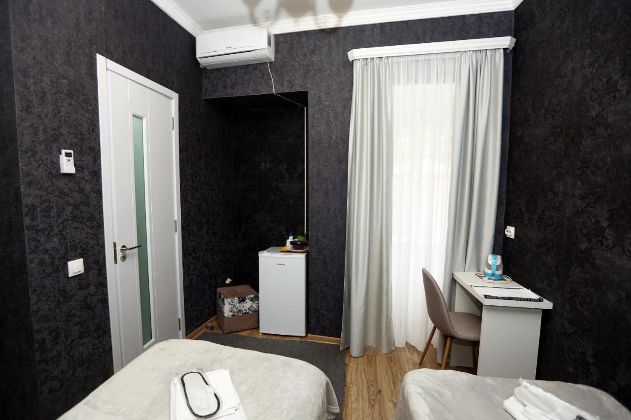 Family Apartment In Avlabari Tbilisi Luaran gambar